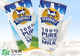 喝全脂牛奶的好处和坏处,全脂牛奶的功效和作用