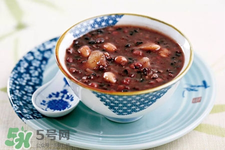 腊八饭的热量,腊八粥的热量高吗