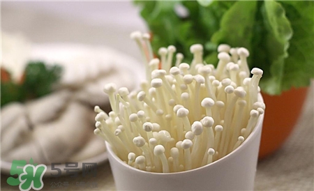 金针菇隔夜能吃不,隔夜的金针菇能不能吃