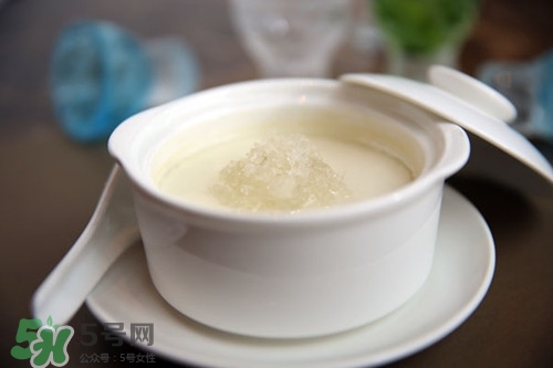 杏仁茶有什么功效,杏仁泡茶的功效和作用