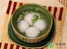 糯米粉到底是用热水还是冷水,糯米粉加热水还是冷水 糯米粉到底是用热水还是冷水,糯米粉加热水还是冷水