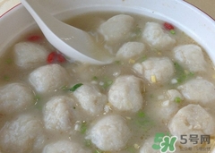 鱼丸浮不起来怎么弄,什么原因导致鱼丸浮不起来