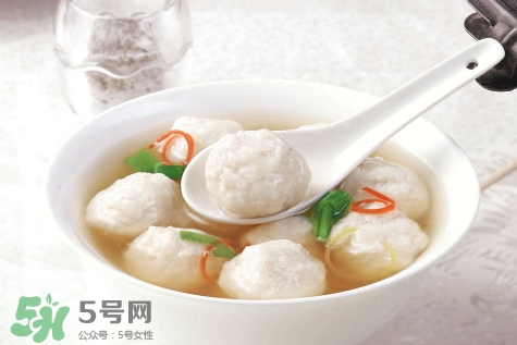 鱼丸里面的馅是什么做的,有馅的鱼丸怎么做