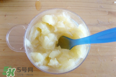 宝宝吃的苹果泥怎么做,苹果泥和什么搭配给宝宝吃