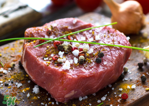 腌牛肉放盐的比例,腌制牛肉放多少盐