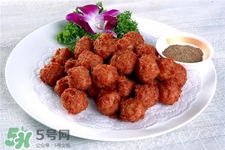 炸丸子的时候油起沫怎么办,炸丸子油有泡沫怎么办 炸丸子的时候油起沫怎么办,炸丸子油有泡沫怎么办