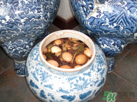 腌鸡蛋怎么出油多久可以吃,腌鸡蛋怎么出油多出油快