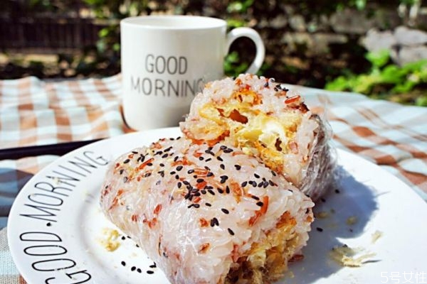 如何做糍饭团,糍饭团的做法