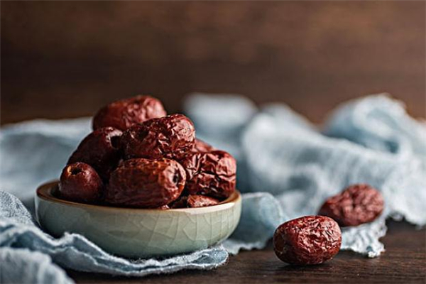 狗头枣可以直接吃吗,狗头枣能直接吃吗
