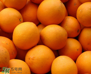 为什么吃苹果就会拉肚子,吃了橙子想吐是什么原因