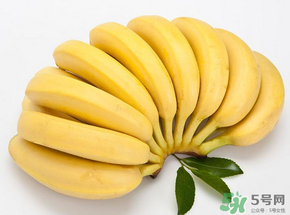 减脂期香蕉一天吃几个最好,香蕉怎么吃三天瘦十斤 减脂期香蕉一天吃几个最好,香蕉怎么吃三天瘦十斤