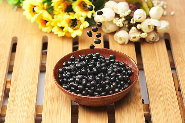 黑豆补血效果好吗,黑豆怎么吃补血效果最好
