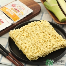 不倒翁芝士拉面怎么煮好吃,不倒翁芝士方便面的做法