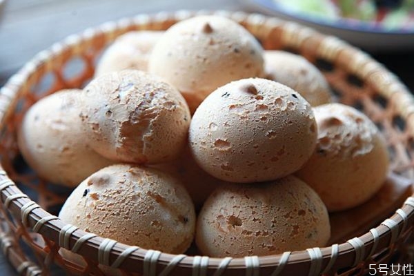 泸溪河的麻薯是怎么做的,麻薯是怎么做的