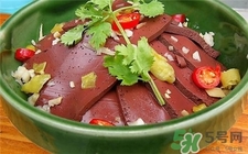 疼风可以吃猪血吗,吃猪血对痛风有什么好处