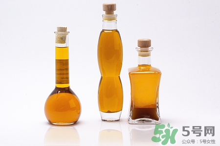 孕妇吃核桃油的好处,孕妇吃核桃油对胎儿好吗