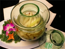 泡菜水变浑浊了怎么办,泡菜水变浑浊了还能吃吗