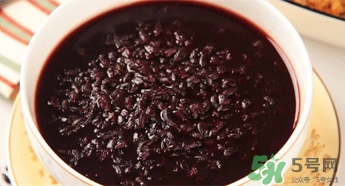月子能吃黑米粥吗,月子期间可以喝黑米 粥吗