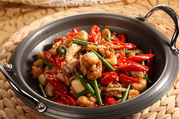 牛蛙是什么季节吃的,牛蛙什么时候吃比较好