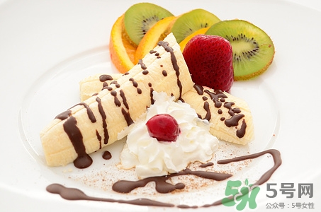 快餐对身体有哪些危害?,吃快餐对人的危害 快餐对身体有哪些危害?,吃快餐对人的危害