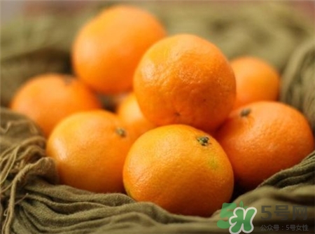 为什么橘子里面有蛆虫,吃了橘子里面的蛆,肚子里会长寄生虫吗