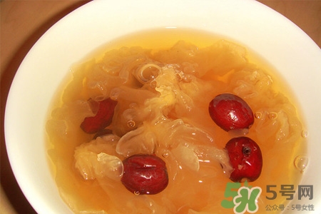 银耳汤能补充胶原蛋白吗?,银耳汤可以补充胶原蛋白吗