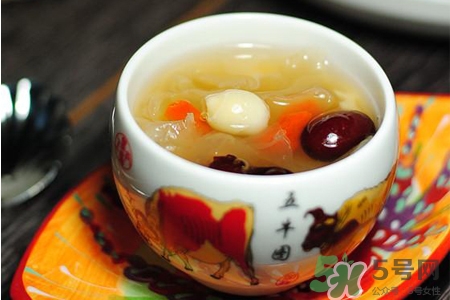 银耳汤怎么做好吃视频,银耳汤怎么熬才好喝