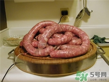 灌香肠用的肠衣哪儿有卖,灌香肠用的是什么肠衣