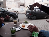 冬天应该喝绿茶还是红茶,冬天喝绿茶行吗