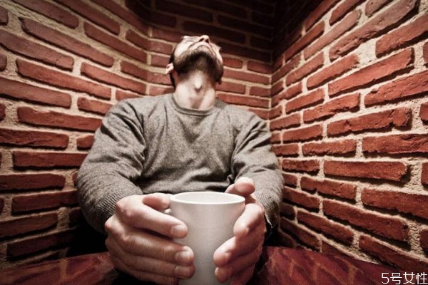 社交恐惧症需要吃药吗(社交恐惧症需要吃药吗?)