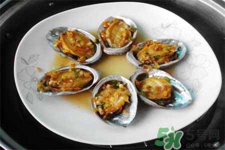 一岁宝宝能吃鲍鱼吗,一岁半的宝宝能吃鲍鱼吗