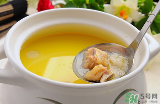 吃完鸡肉可以吃柿子吗?,吃了鸡肉能不能吃柿子