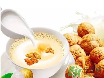 核桃和什么打豆浆最好,核桃和什么一起打豆浆比较有营养