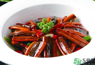 黄鳝的营养价值和功效,黄鳝吃什么食物怎么养