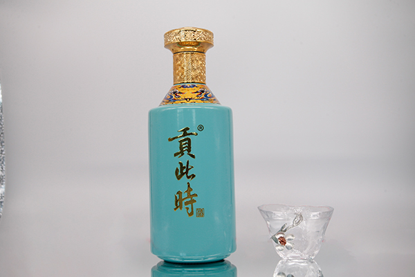 中国度数最高的白酒排名,度数最高的酒前十名