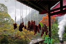 腌制腊肉一斤肉放多少盐的比例好,腌腊肉一斤肉放多少盐合适