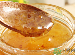 桂花茶可以加蜂蜜吗,桂花茶可以加蜂蜜吗可以天天喝吗