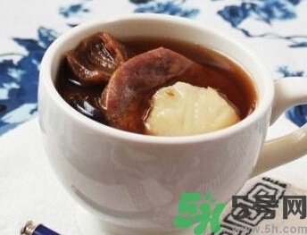 鹌鹑南北杏川贝汤