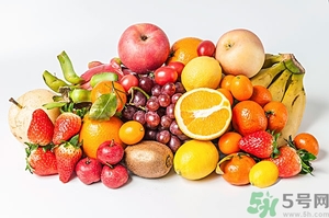 荨麻疹不能吃什么食物和水果,荨麻疹不可以吃什么水果 荨麻疹不能吃什么食物和水果,荨麻疹不可以吃什么水果