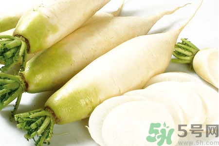 为什么冬吃萝卜夏吃姜的道理,为什么冬吃萝卜夏吃姜什么意思