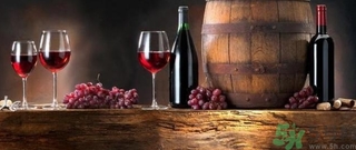 葡萄酒酸了还能喝吗,葡萄酒发酸了还能喝吗