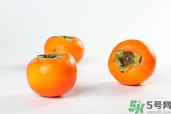 吃柿子嘴涩怎么办,柿子吃后嘴很涩怎么回事 吃柿子嘴涩怎么办,柿子吃后嘴很涩怎么回事