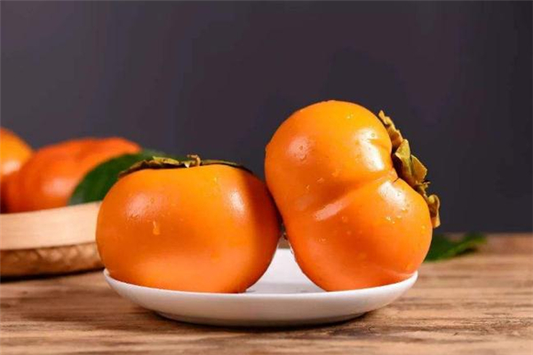 吃脆柿子可以减肥吗,脆柿适合减肥吗