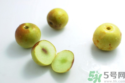 青枣不能和什么一起吃,青枣和什么食物相克