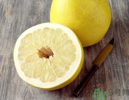 怎样剥柚子又快又好,红心柚子干了还能吃吗 怎样剥柚子又快又好,红心柚子干了还能吃吗