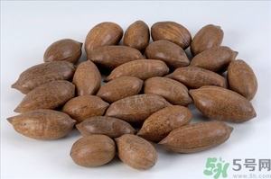 核桃能泡酒喝吗,野生山核桃泡酒的作用