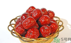 鲜枣和干枣哪个补血效果好,大枣和枣干哪个补血好