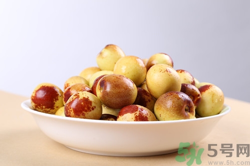 冬枣晒干了就是红枣么,冬枣可以晒干枣吗