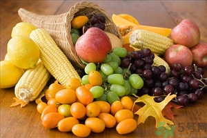 葡萄跟苹果可以同吃吗,葡萄和什么水果不能一起吃