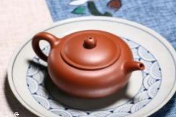 如何辨别紫砂壶呢(怎么辨别紫砂壶呢) 如何辨别紫砂壶呢(怎么辨别紫砂壶呢)